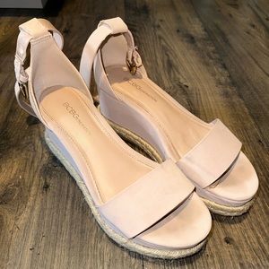 BCBGeneration Wedges